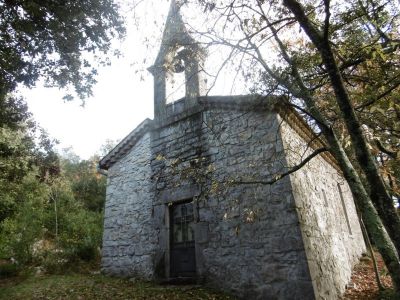 chapelle st Régis Ardèche Sud aux Divols