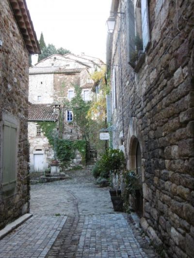 Naves - Les Vans Sud Ardèche